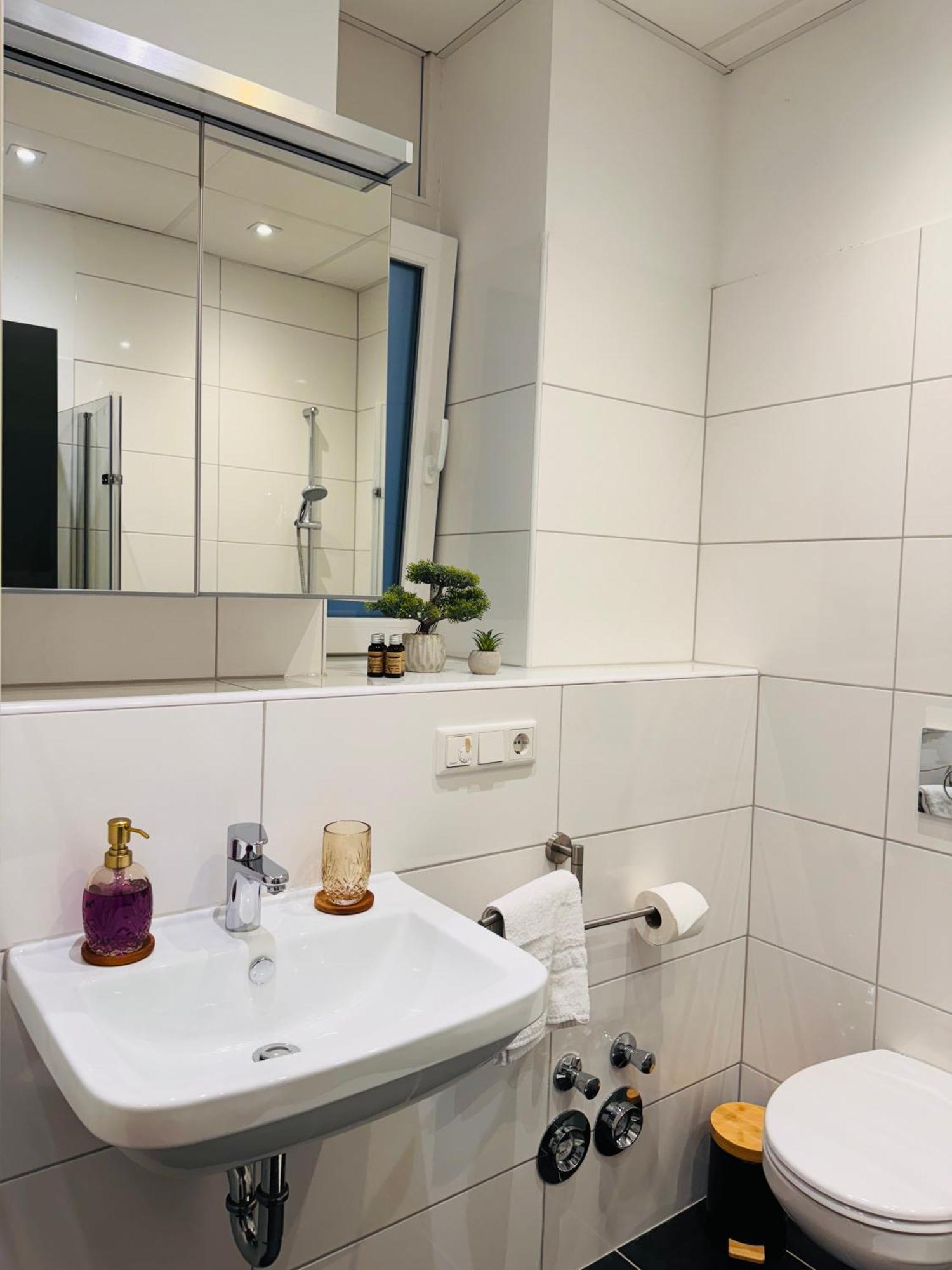 Klassen Stay - Designer Altbau Apartment Mit 2 Zimmer - Naehe Zentrum Und Rhein Koblenz  Dış mekan fotoğraf